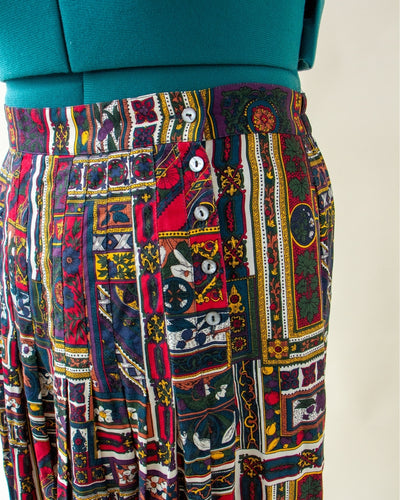 Vintage Pleated Skirt with Pockets!