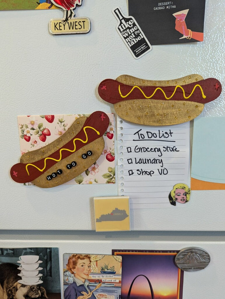 HOT-TO-GO Hot Dog Magnet