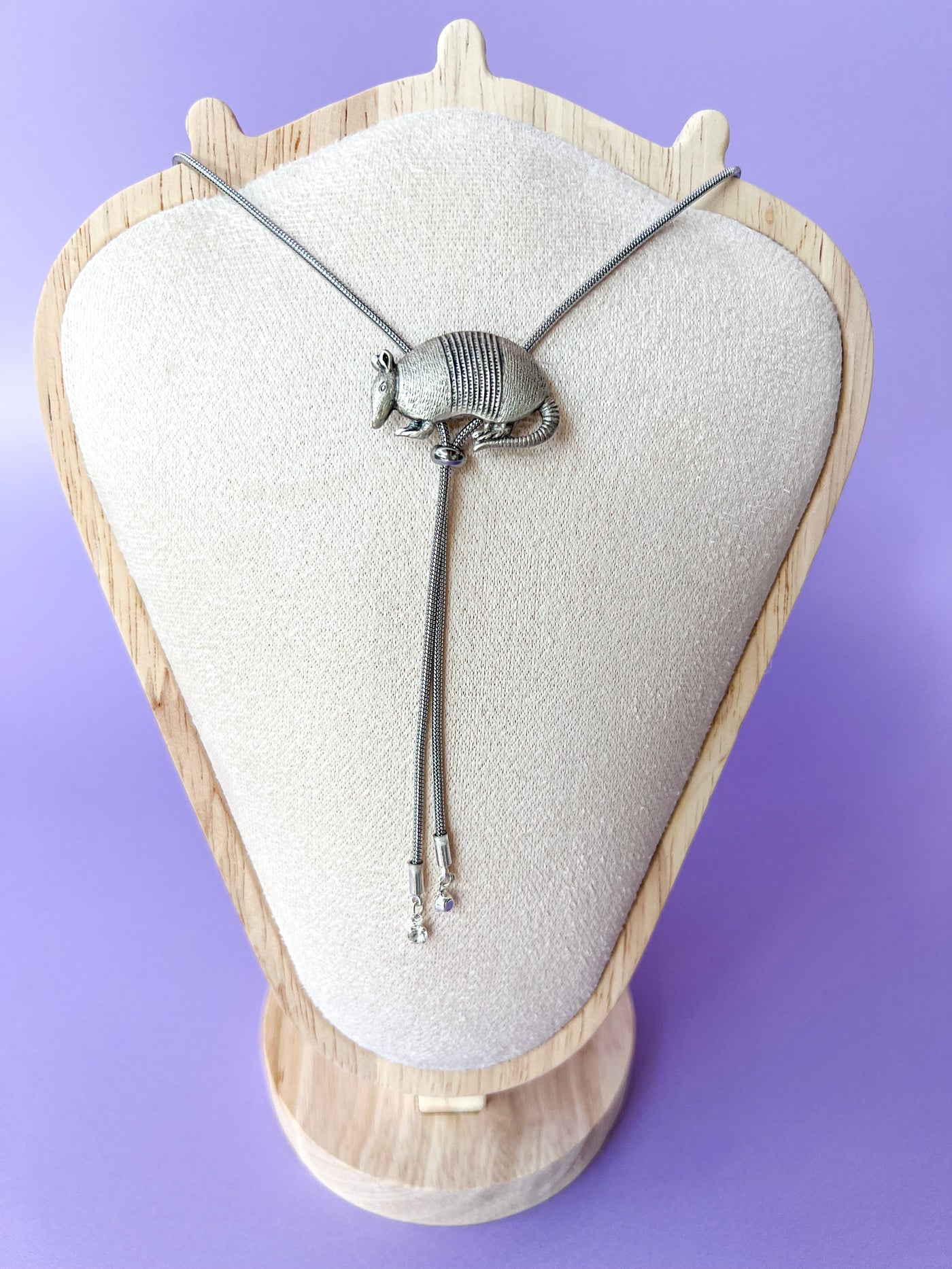 Armadillo Silver Vintage Style Bolo Tie
