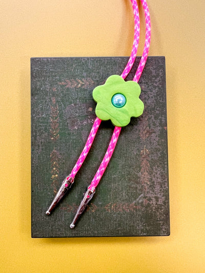 Pink Camo Green Flower Bolo Tie