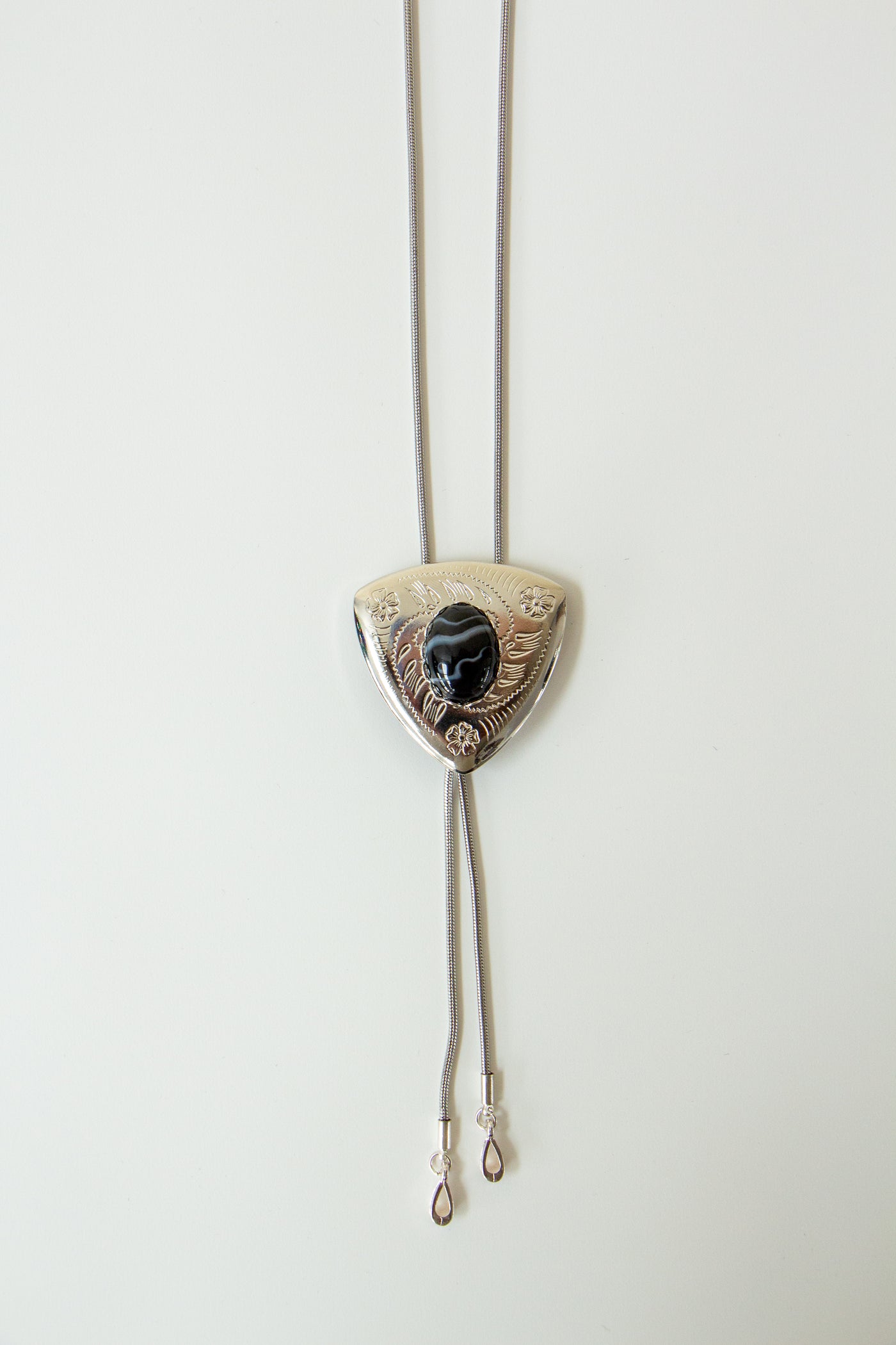 Black Stone Vintage Style Bolo Tie