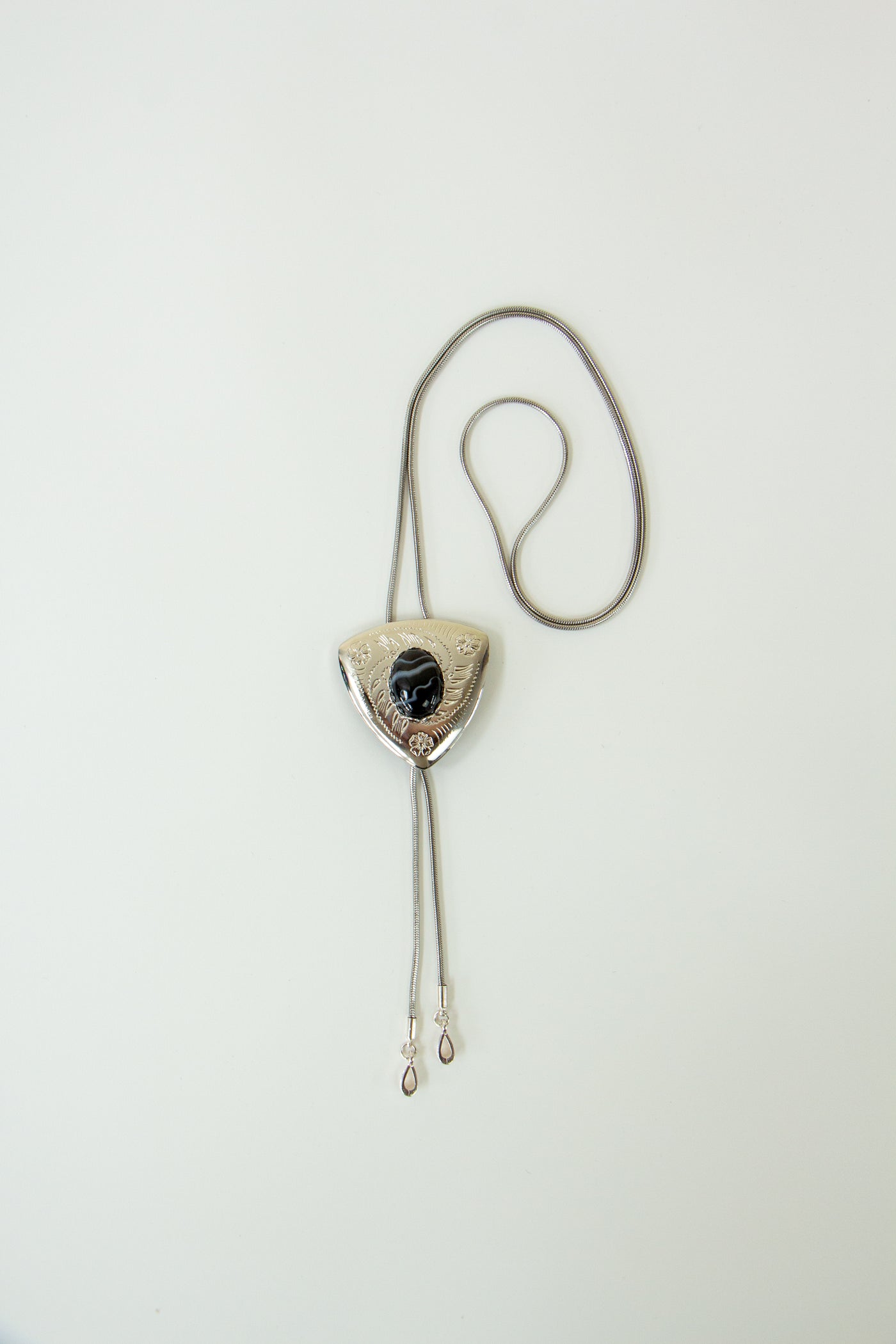 Black Stone Vintage Style Bolo Tie