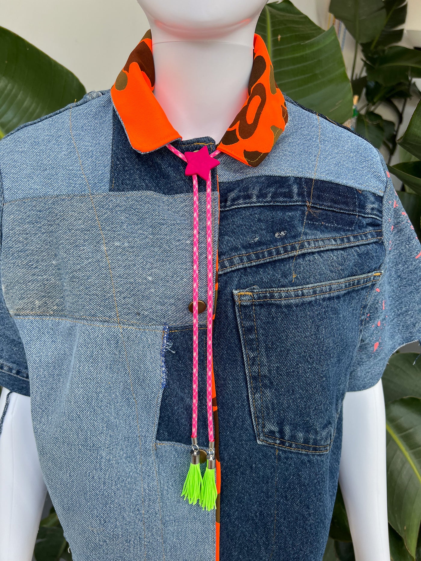 Mini Purple Star Pink Camo Fringe Bolo Tie