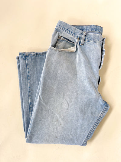 Vintage Light Wash Wranglers 40x30