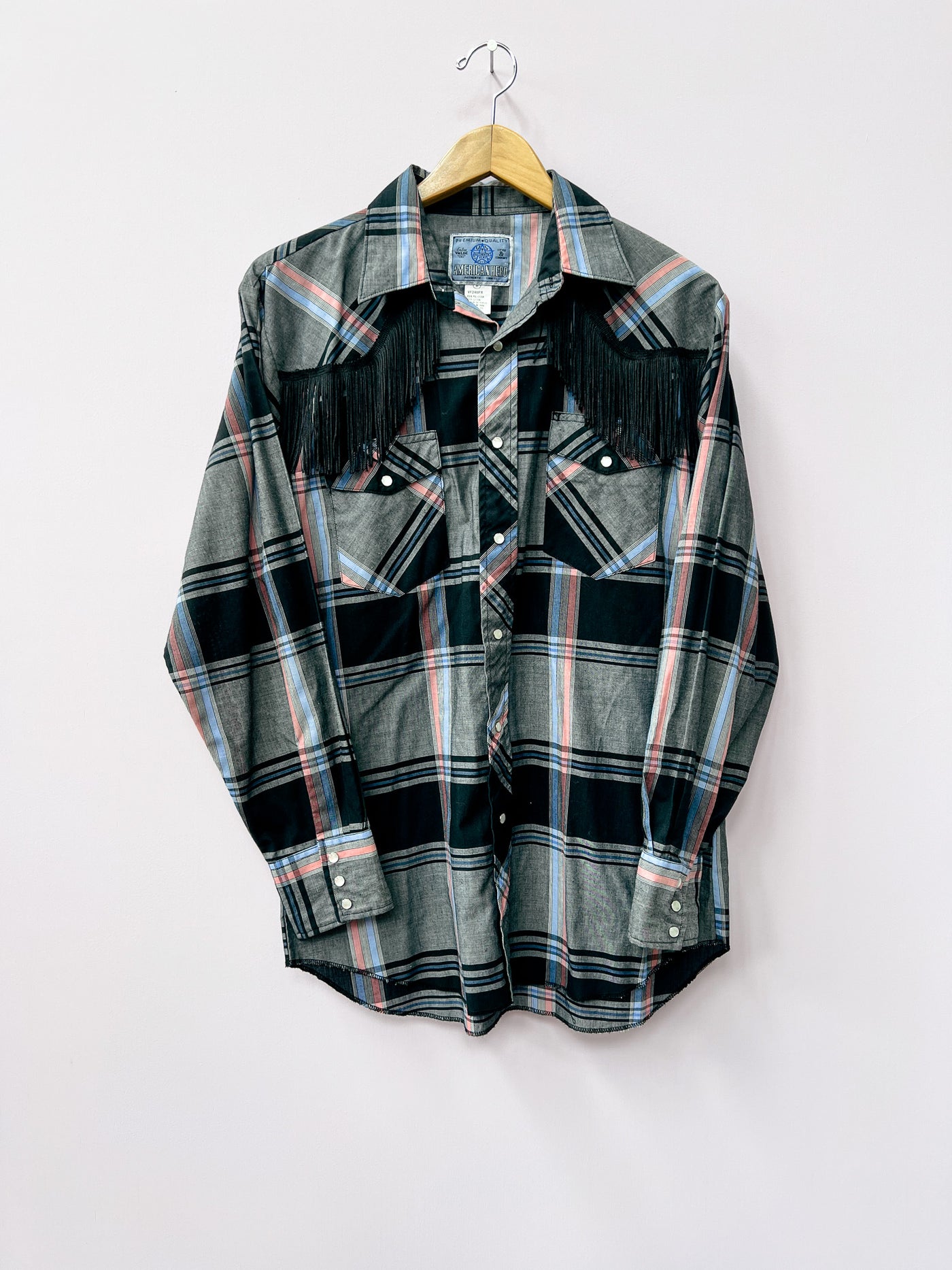 Plaid Fringe Pearl Snap Size M