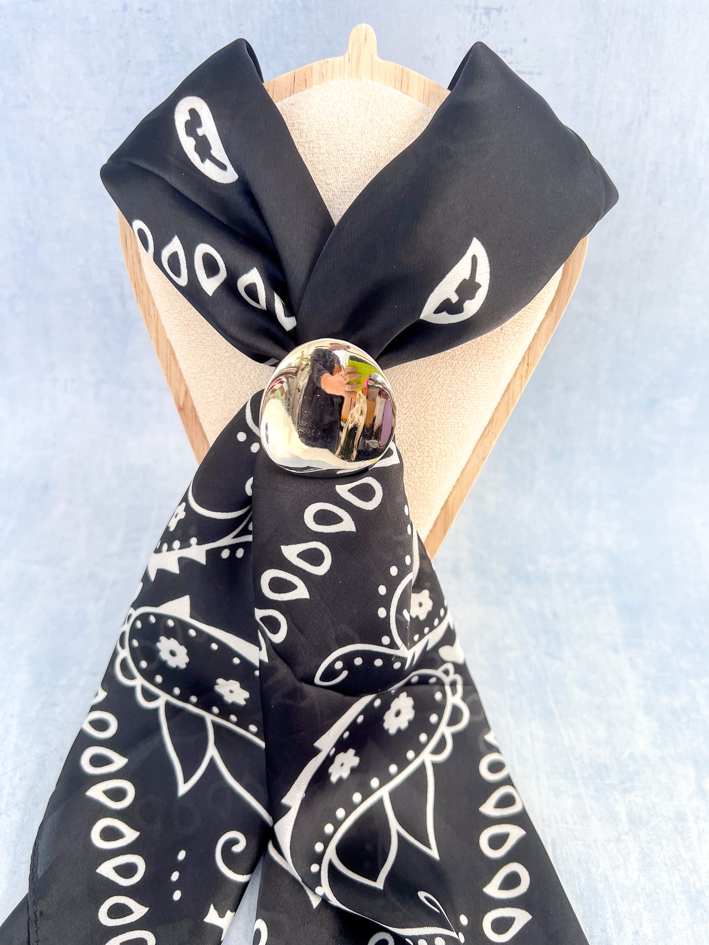 Abstract Silver Bandana Slide