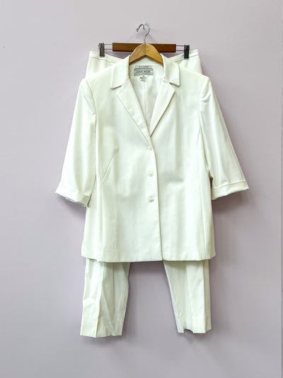 White Suit - 14/L