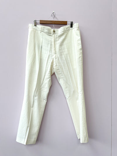 White Linen Suit 44R/36x30