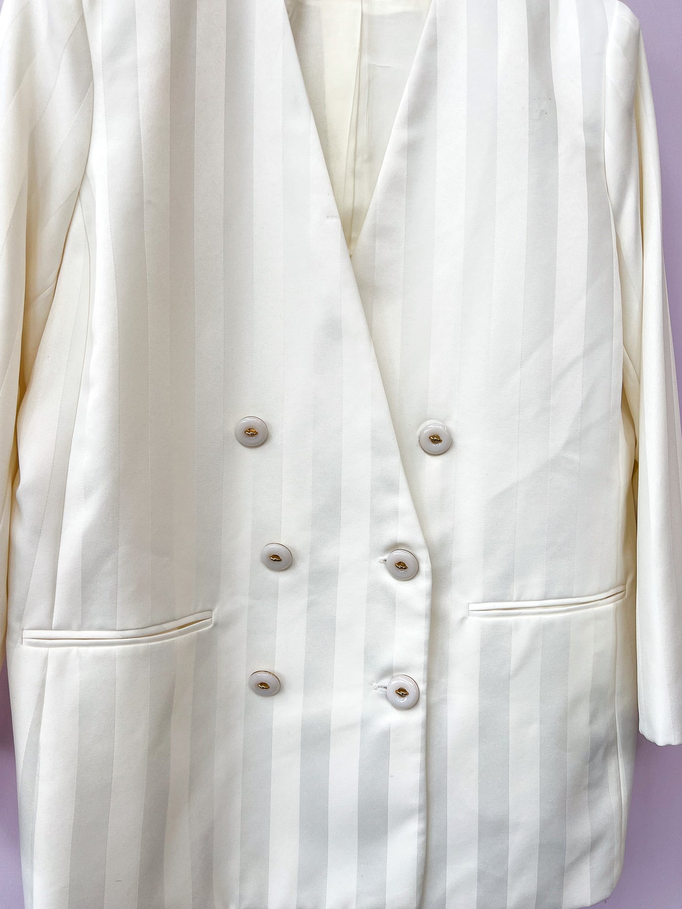 Two Tone White Blazer and Skirt Set -18W/1X