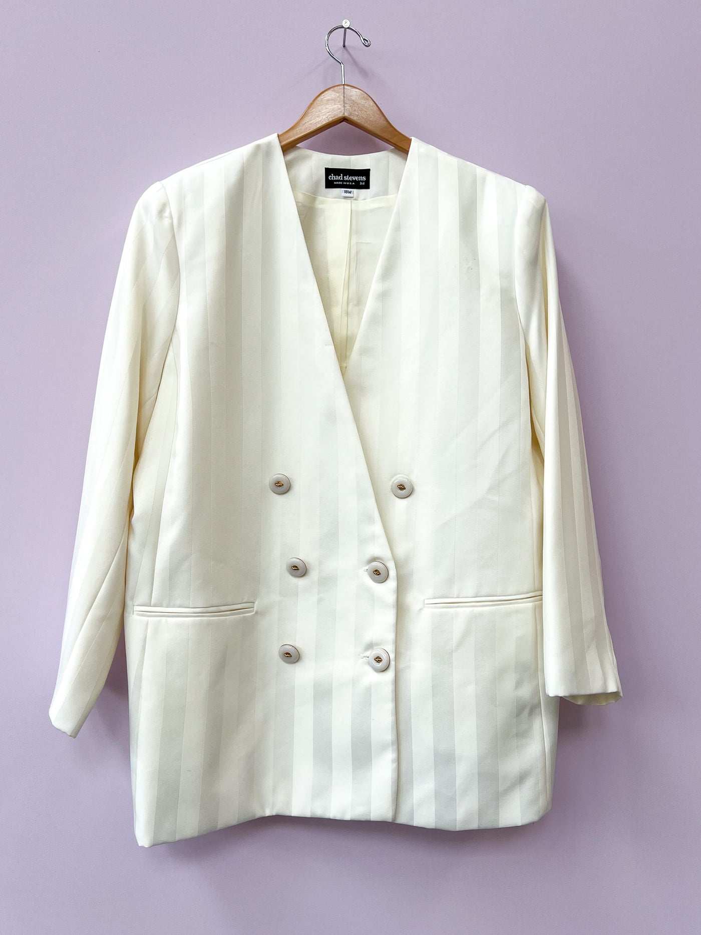 Two Tone White Blazer and Skirt Set -18W/1X
