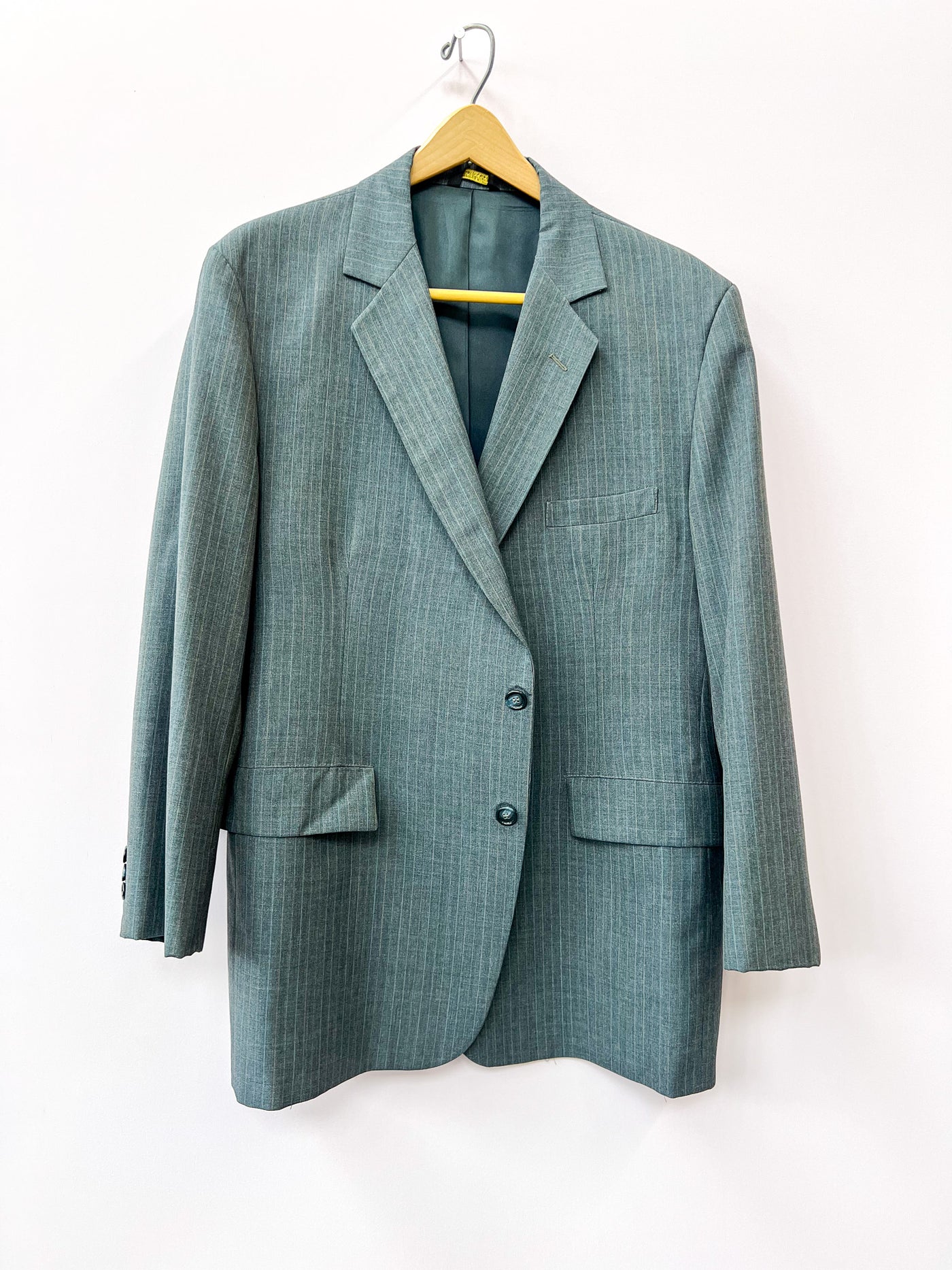 Grey/Blue Pinstripe Suit 46R/40