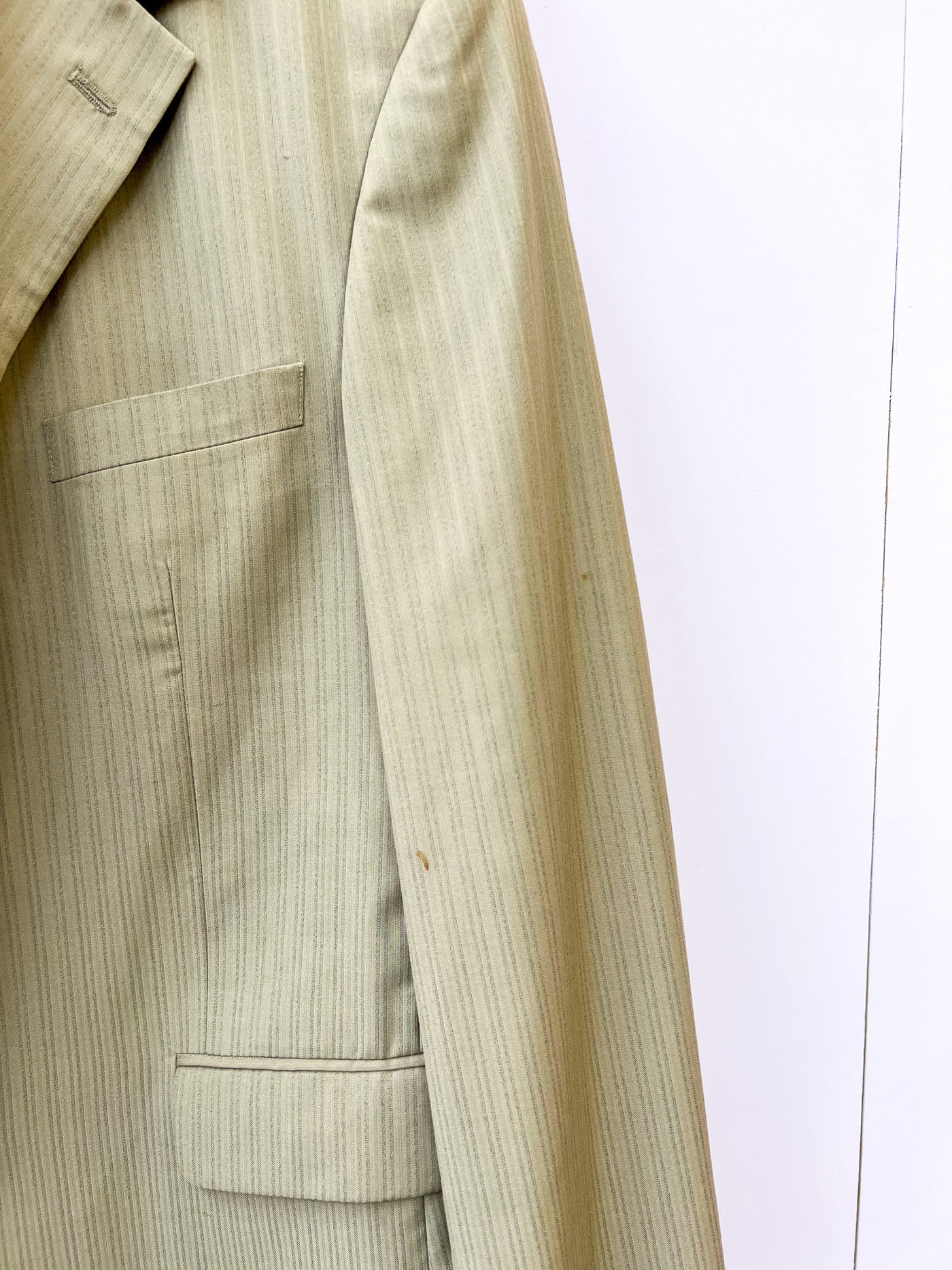 Khaki Vintage Stripe Suit 44R/38