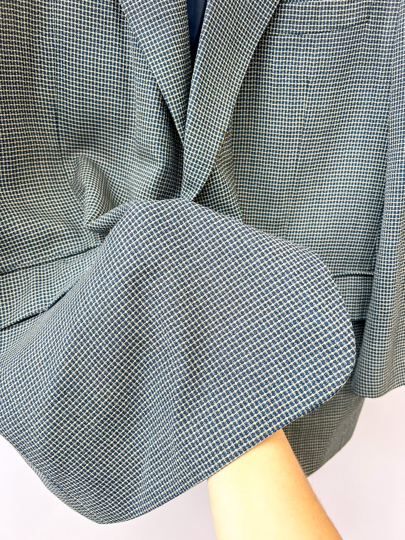 Micro Houndstooth Blue and Cream Blazer 54R