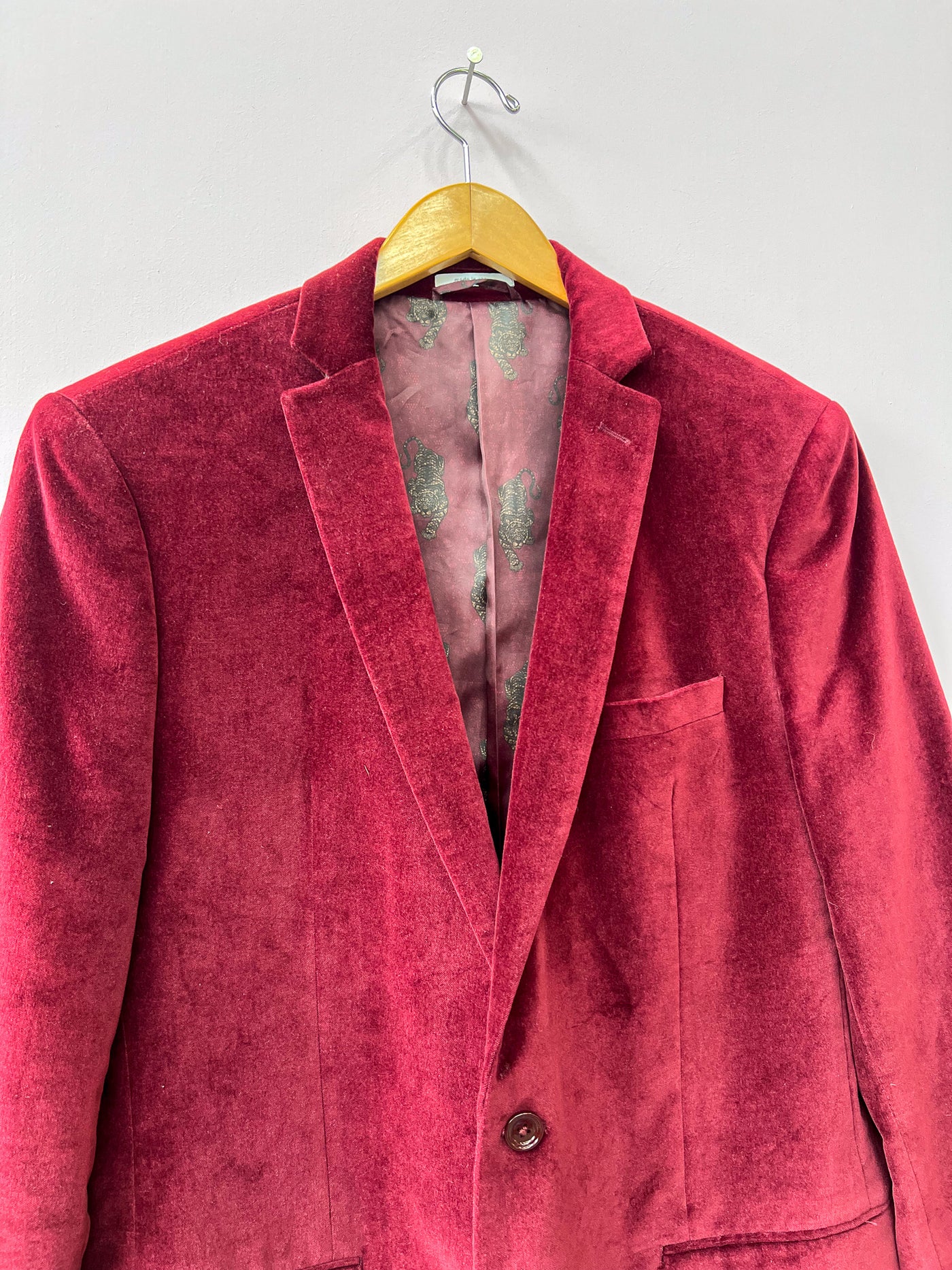 Deep Red Velvet Blazer 42L