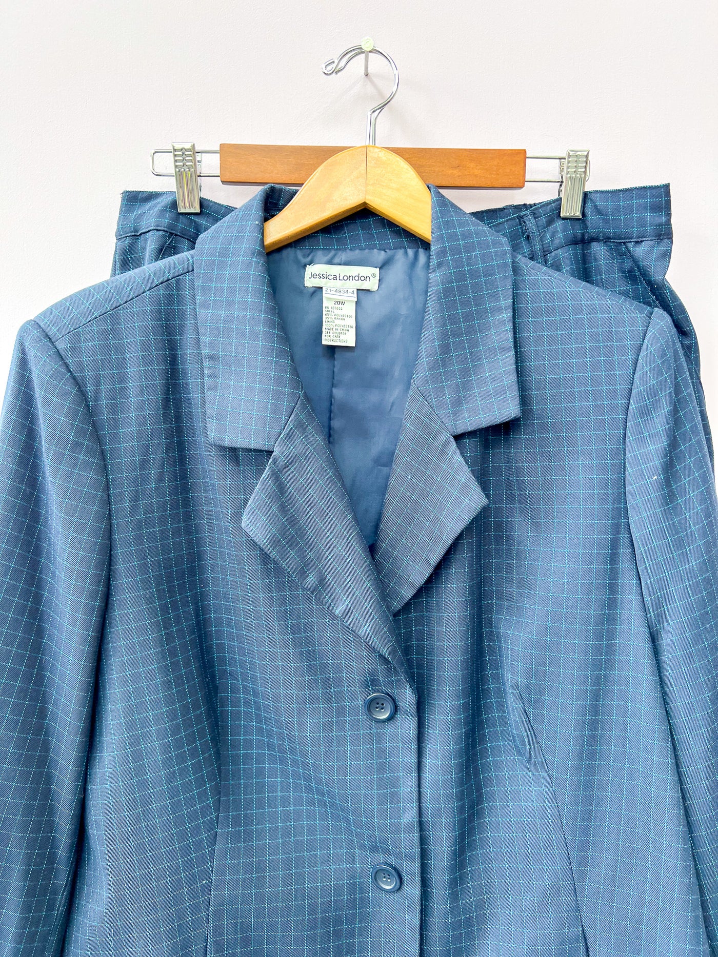 Blue Window Payne Checker Suit - 20W
