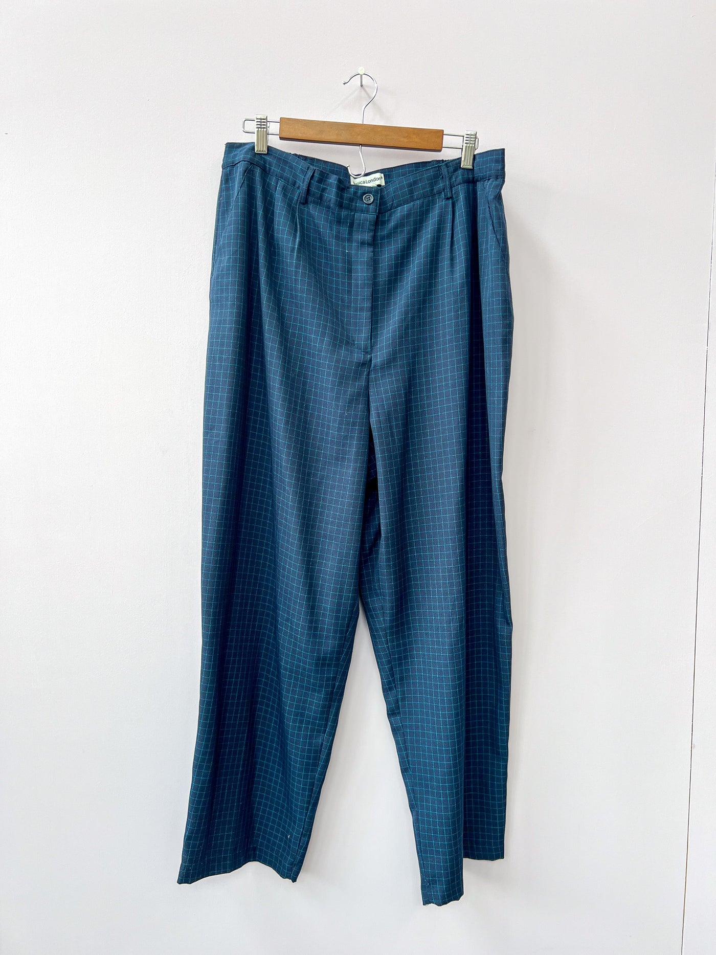 Blue Window Payne Checker Suit - 20W