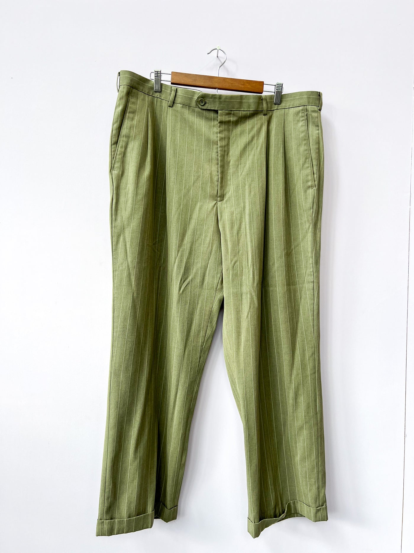 Soft Green Pinstripe Suit 48L/42