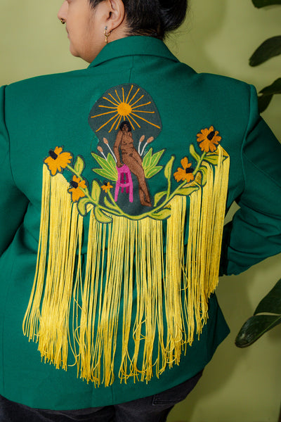 Sitting Woman Long Fringe Chain Stitch Green Blazer