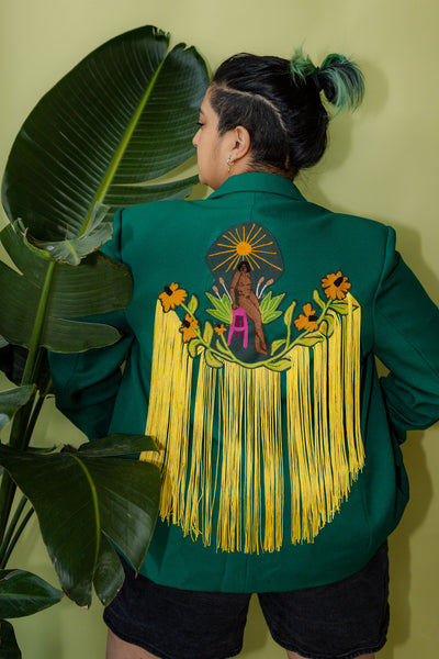 Sitting Woman Long Fringe Chain Stitch Green Blazer